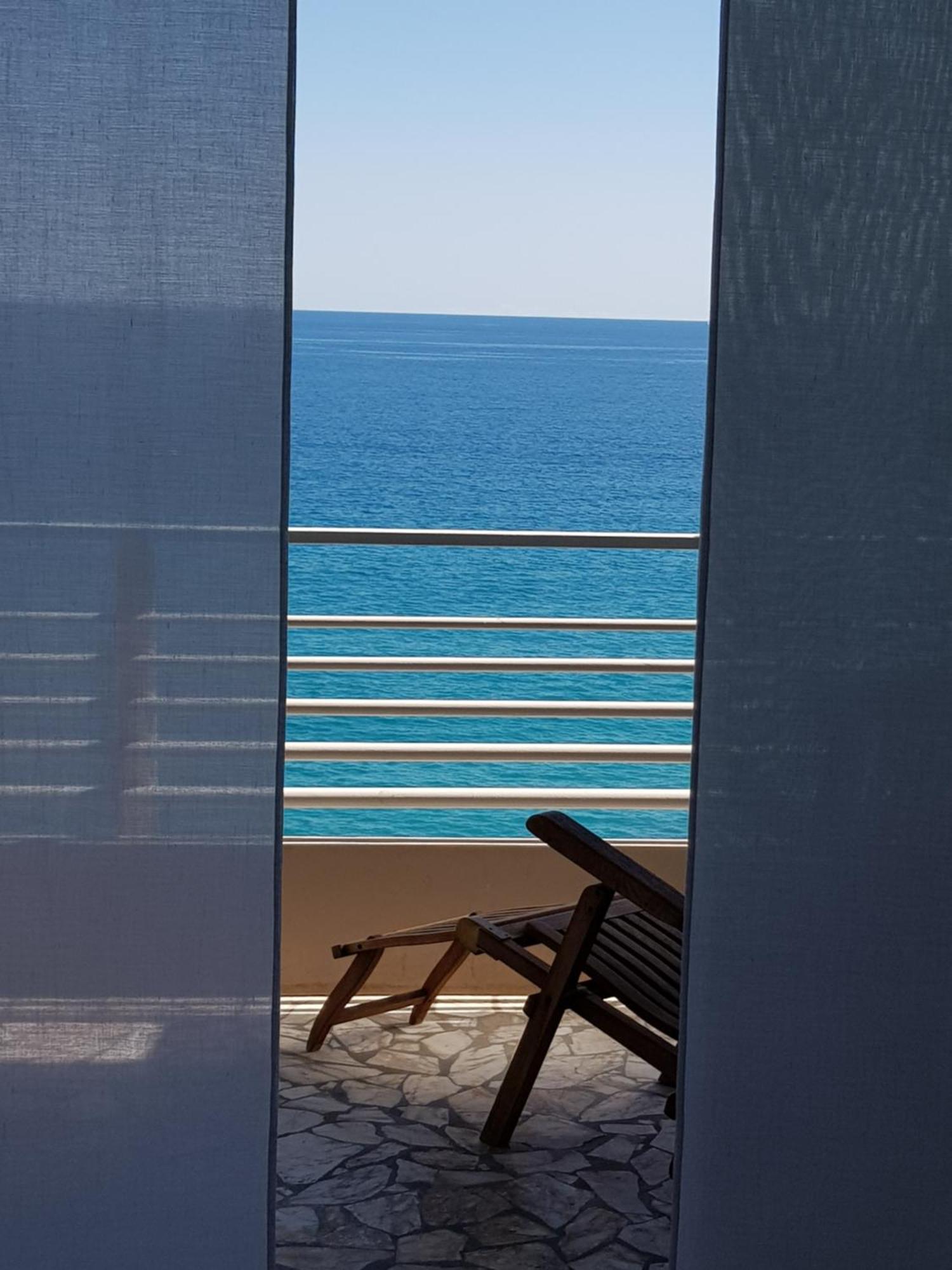 Menton Front Bord De Mer Cote D'Azur Florentina Sea View French Riviera Proche Monaco Montecarlo Superb Studio Zewnętrze zdjęcie